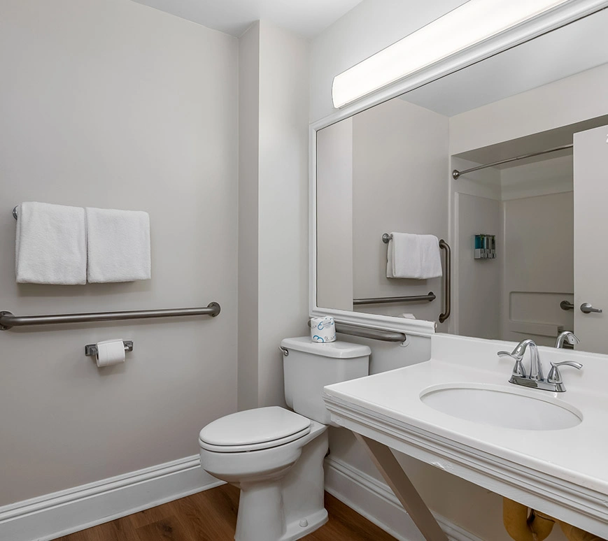 King Suite 8
